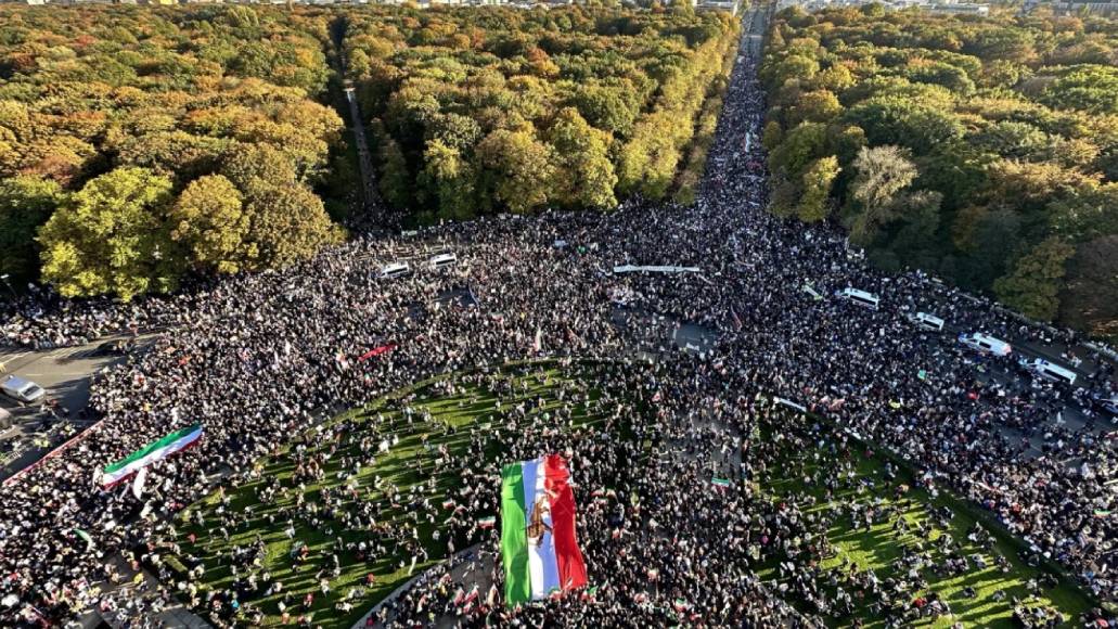 ژئوپلتیک دیاسپورا در میانه‌ی خیزش «زن، زندگی، آزادی» / مریم لشکری