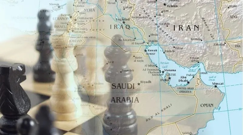 آن‌چه روی میز آنان است؛ آن‌چه در خیال ما / حمید فرازنده